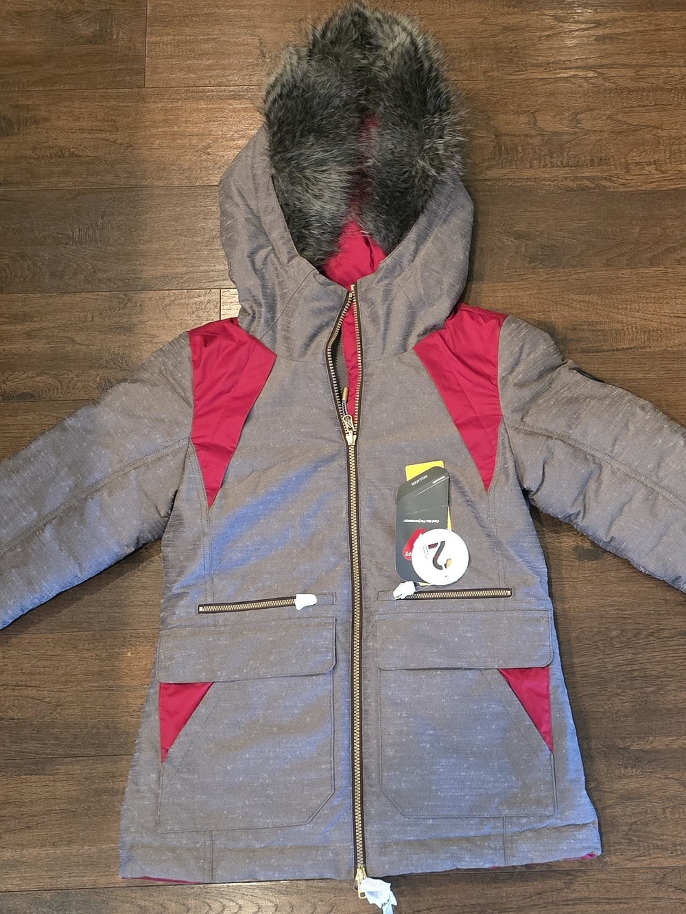 Lole NWT Shine Women's Hooded Reversible Coat in Gray/Red
